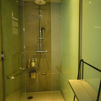 ２階共用男性シャワールーム