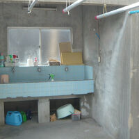 屋外にも利用しやすい洗面所等があり、便利な民宿です。