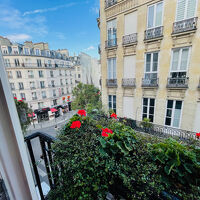 ビュシー通りが見えます