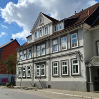 入口や看板がお洒落です