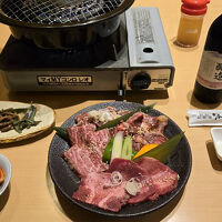 夕食は画像の他にクッパが付きました