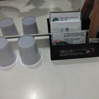 部屋には、最低限のアメニティしかありません