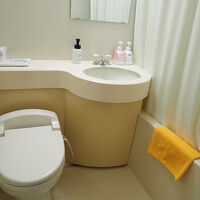 バスルーム。大浴場を使ったのでこちらは使わず