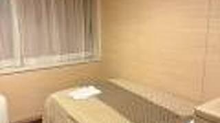 調布クレストンホテル