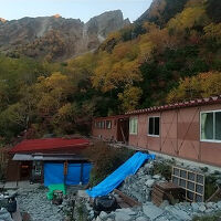 岳沢小屋 写真