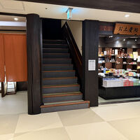 旅館のエントランス