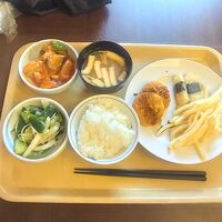 お惣菜も豊富です。