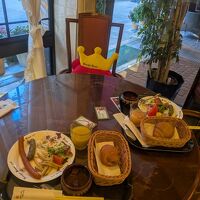 朝食バイキング、好きなだけ食べれます！