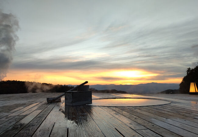 湯宿 小国のオーベルジュ わいた館