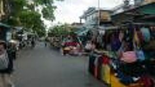 グエンホアン通り