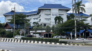 シーマ タニ ホテル