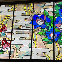 大きなステンドグラス