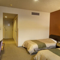 和洋室【F棟最上階】　40平米入口側です。