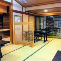 食事処 テーブル席