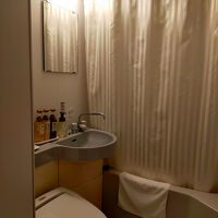 少し古いタイプの水栓でしたが、清潔にされていました。