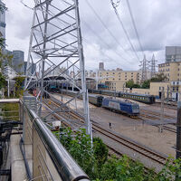 徒歩10分位の大連駅が見えますが本数が少ないので静かでした。