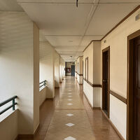 外廊下はリゾートホテルっぽいですね