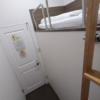 upper タイプは客室内にある梯子を登ります