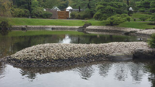駿府城公園 (駿府城址、紅葉山庭園)