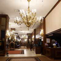 ロビーなどはクラシックで素敵