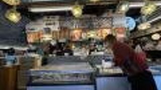 生マグロ専門店 ジンベエ