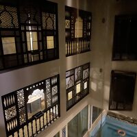 中庭？のプールビュー