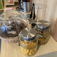 ラウンジのスナック類