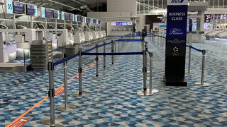 カイセリ空港 (ASR)