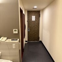 入り口側に風呂トイレ