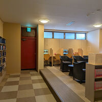 マンガ・インターネットコーナーです。