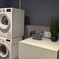 ランドリールーム。上が乾燥機、下が洗濯機です