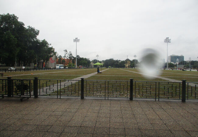 バーディン広場