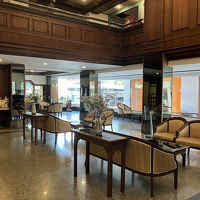 ロビーも重厚な造り、やはりB2の雰囲気ではないですね