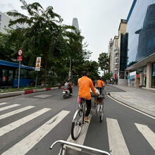 四車両が縦走や並走したりして進みました