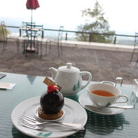 ラウンジでのお茶