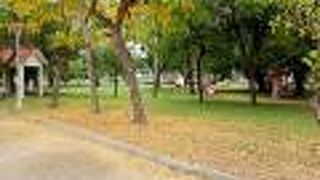 蓮池潭児童公園