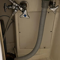 排水ホースのずれ？