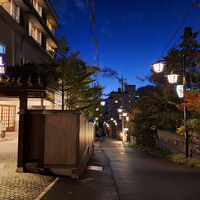 松本駅からの所要時間はバスで約30分。