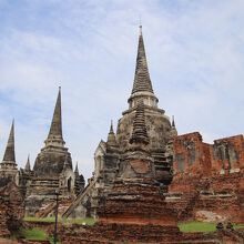 ワット プラ シー サンペット