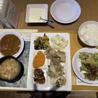 食事はバイキング　申し分なし