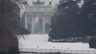 センピオーネ公園