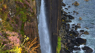 キルト岩(メオルト滝)