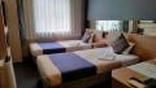 クインテッサホテル大阪心斎橋 Comic & Books