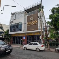 大きくホテル名が書かれているので分かりやすいです。