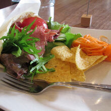 ボリュームは少なめ