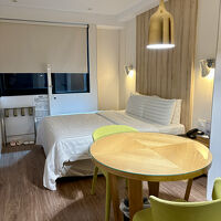 室内は明るく広かったです