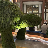 館内には数々のアート作品があります。