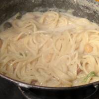 〆のパスタでお腹ポンポン