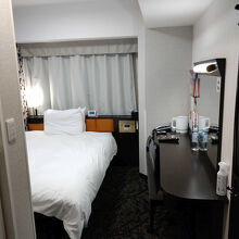 入口から見たお部屋