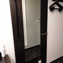 ハンガー、スリッパは2タイプあり